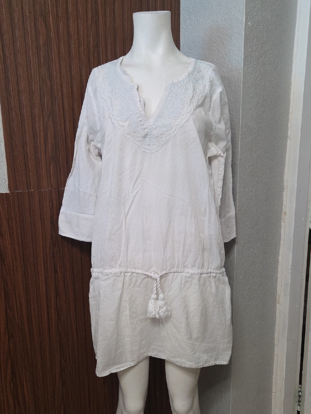 Lands' End White 100% Cotton Embroidered V-Neck Blouse L - Read [0034]
